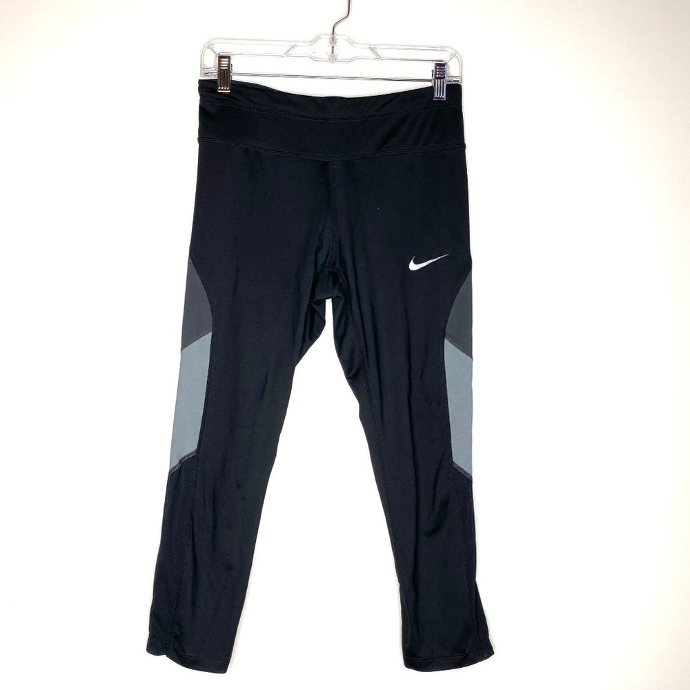 Nike Crop Athletic Leggings